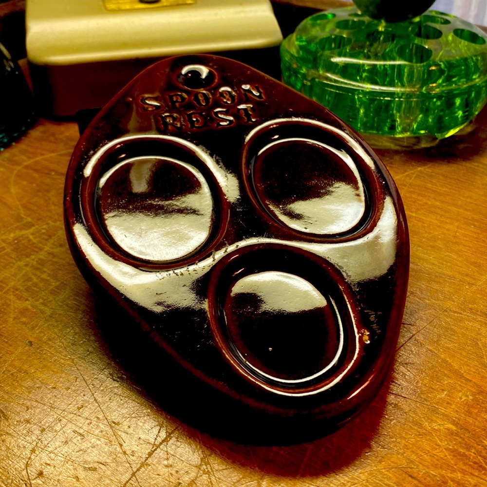 W. S. George Pottery Company spoon rest 1904–1960’s